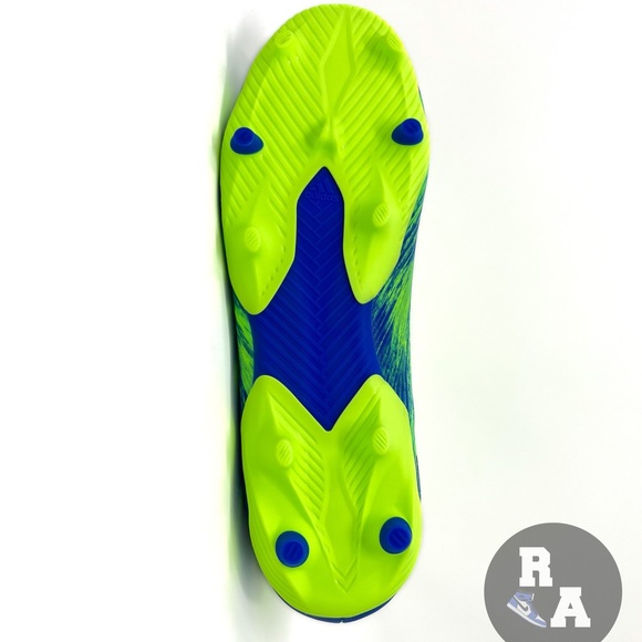 ADIDAS  Men's Nemeziz 19.3 FG Soccer Cleats Green FV3988 multiple sizes 7M - Picture 5 of 6